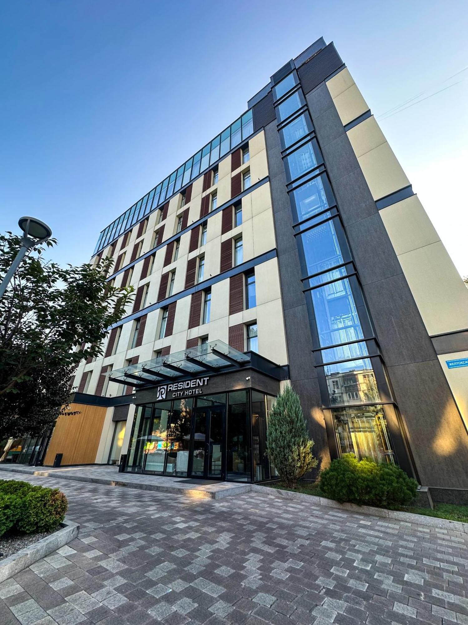 Resident City Hotel Almaty Exterior photo