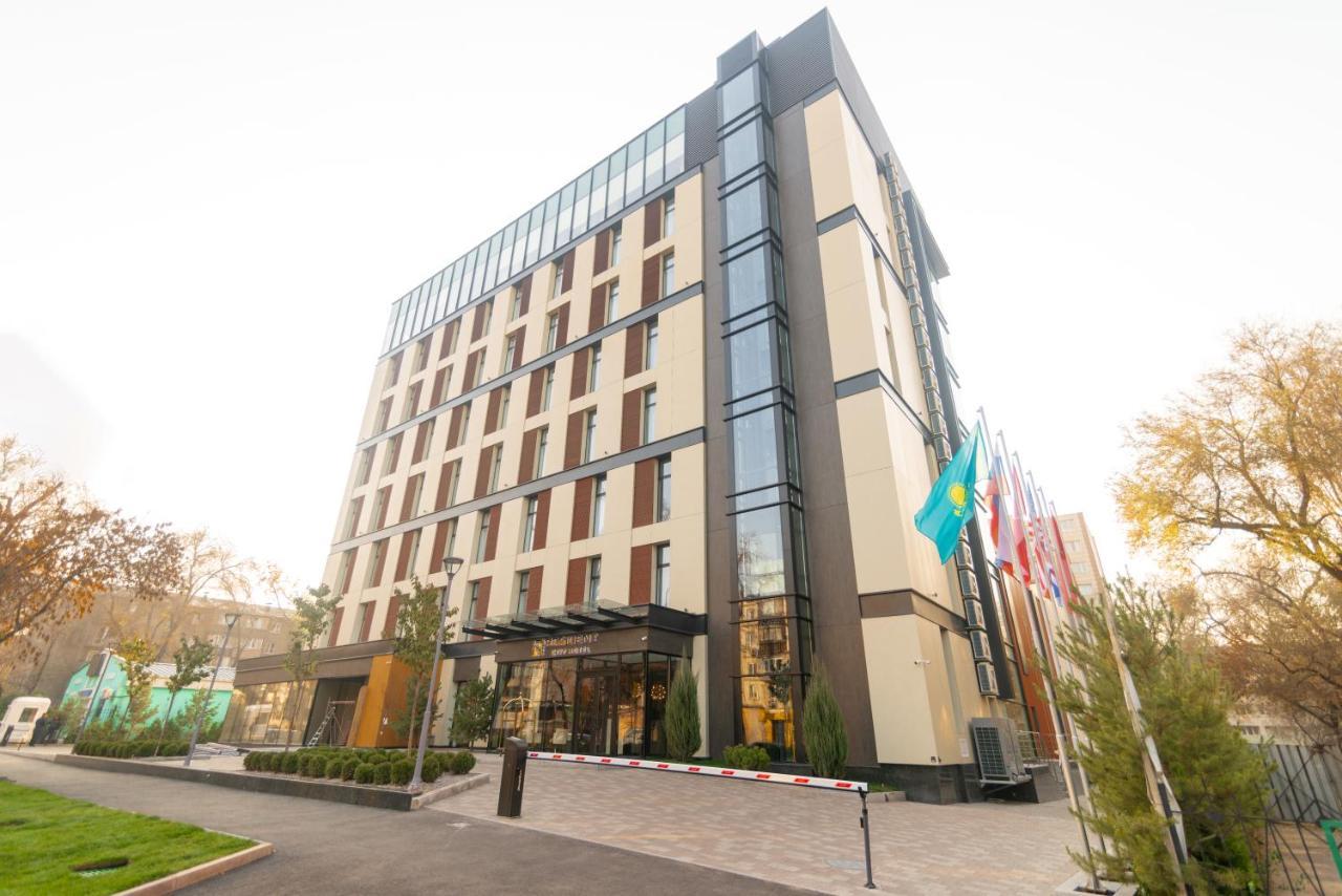 Resident City Hotel Almaty Exterior photo